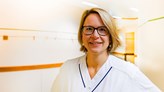Anna Björkenheim i sjukhusmiljö